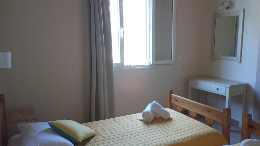 Gorgona Apartments & Studios Ypsos Eksteriør billede