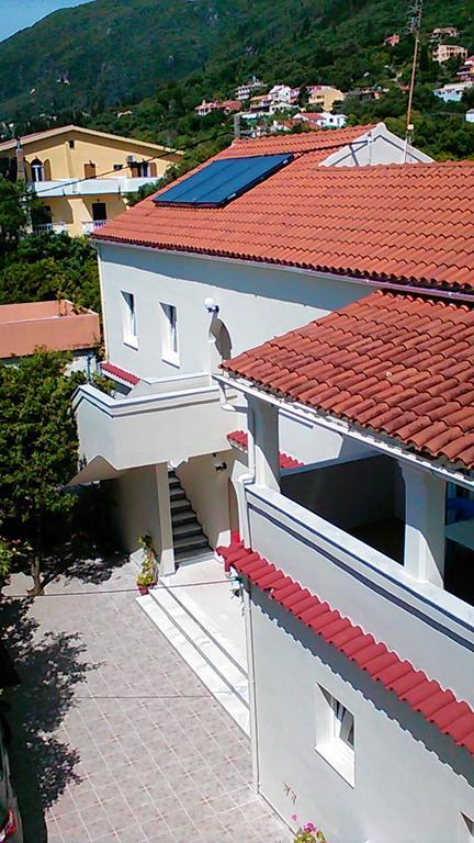 Gorgona Apartments & Studios Ypsos Eksteriør billede